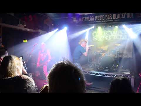 100 days - One Way System