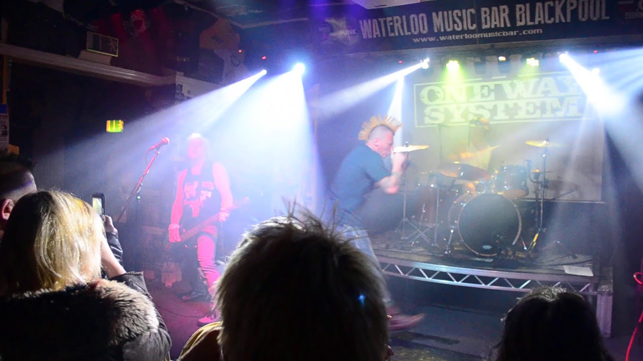 100 Days - One Way System Live at Waterloo Music Bar, Blackpool (2019) ๐ถ