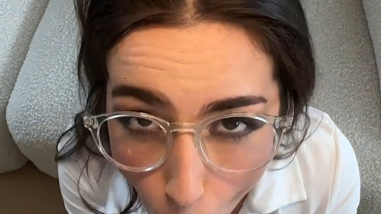 Join the Stunning Live Broadcast with LOVELYGIRL in 2025! ✨