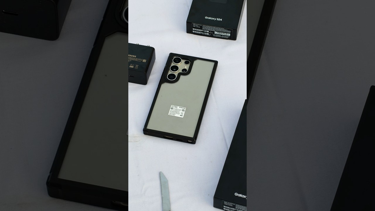 Samsung S24 Ultra Unboxing in 30 Seconds 🔥