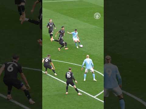 Haaland doing Haaland things 🤖 #football #haaland #mancity #premierleague #shorts #goals