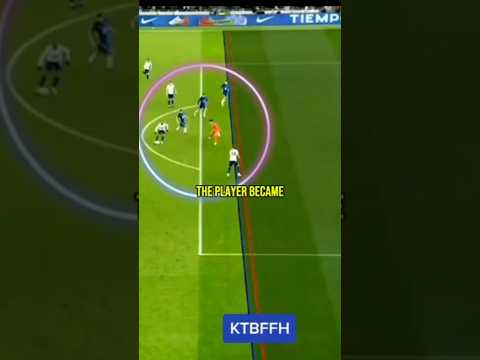 Smart Goalkeeper Tricks Striker with Offside Rule🔥😱! #football #ronald #soccer