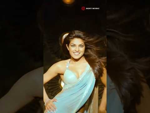 Grooving to the beats of 'Desi Girl'! 🎶❤️ #desigirl #priyankachopra #dostana