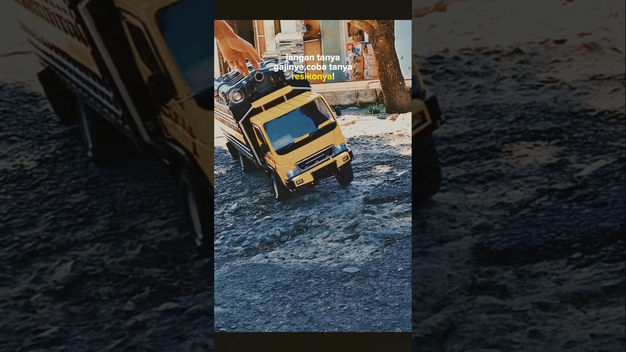 RC Miniature Canter 4x4 🚚 #Trending