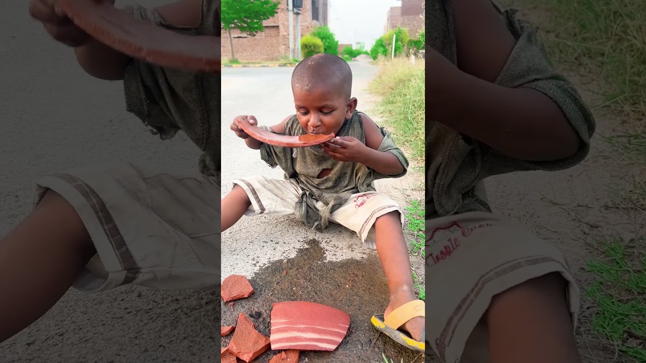 Touching Story of a Poor Boy 😢