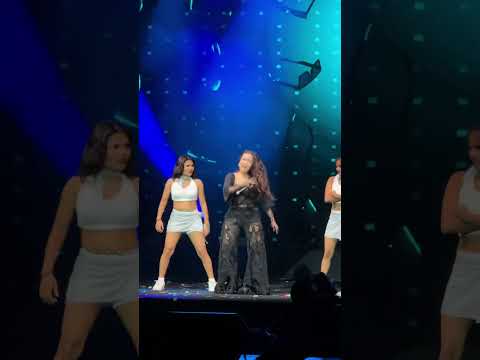 Neha kakkar live concert and dance. | kaala chashma,NHCE #concert #nehakakkar#song#dancer#shorts