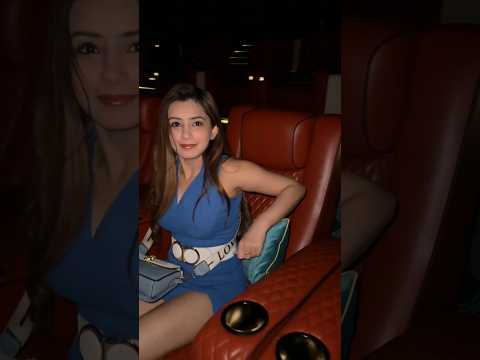 Delhi Luxury theatre Poora Book Kardiya đ± Ek Movie ke liye đż #snehasachdeva26 #snehavlogs