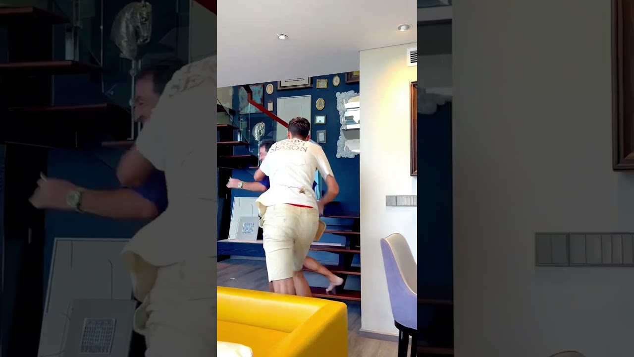 Bố Thích Thú Vui Cùng Andrea Aybar 😂