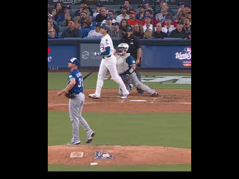 Shohei Ohtani did it again!! World Series game 3