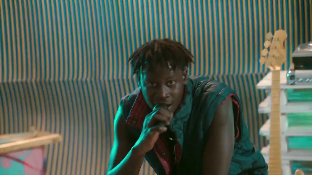 Ashs The Best - Millions Flows ft. Geebayss 🎶