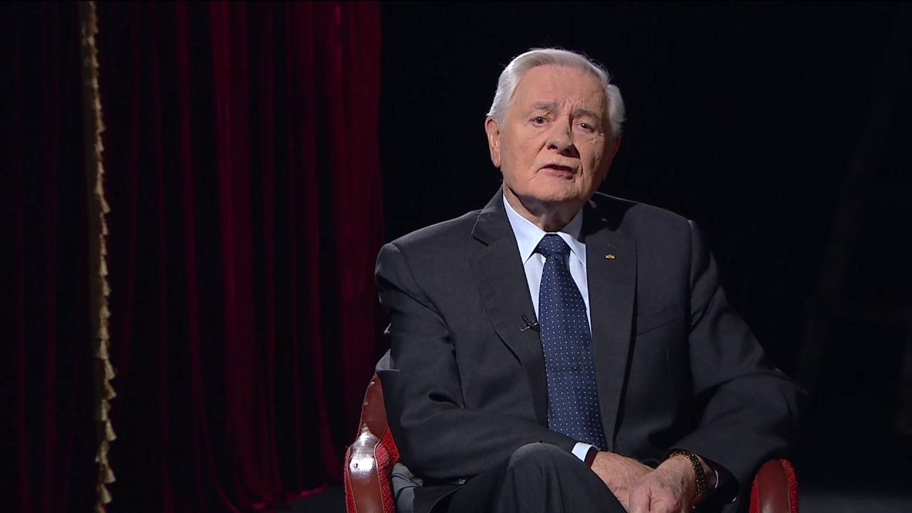 Valdas Adamkus: Laisvės Kūrėjas ir Lietuvos Ikona 🇱🇹