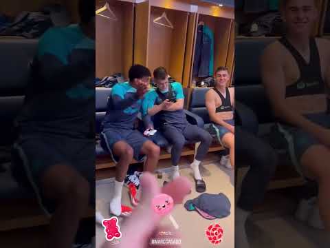 El VACILE de ÍÑIGO MARTÍNEZ a LAMINE, FERMÍN Y MARC CASADÓ