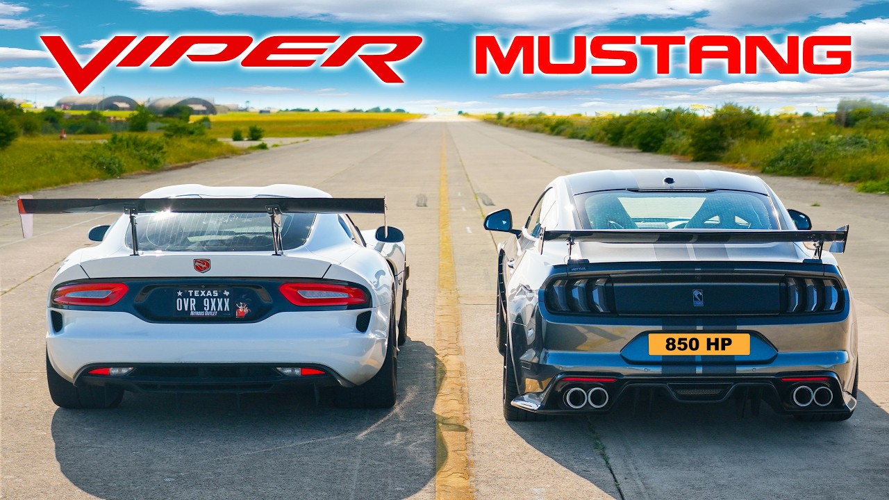 Epic Drag Race: Dodge Viper vs. Ford Mustang 🏁
