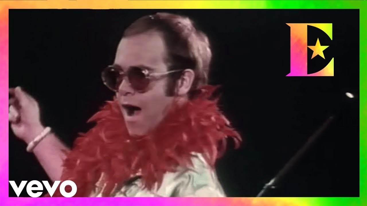 Elton John's 'Step Into Christmas' (1973) 🎄