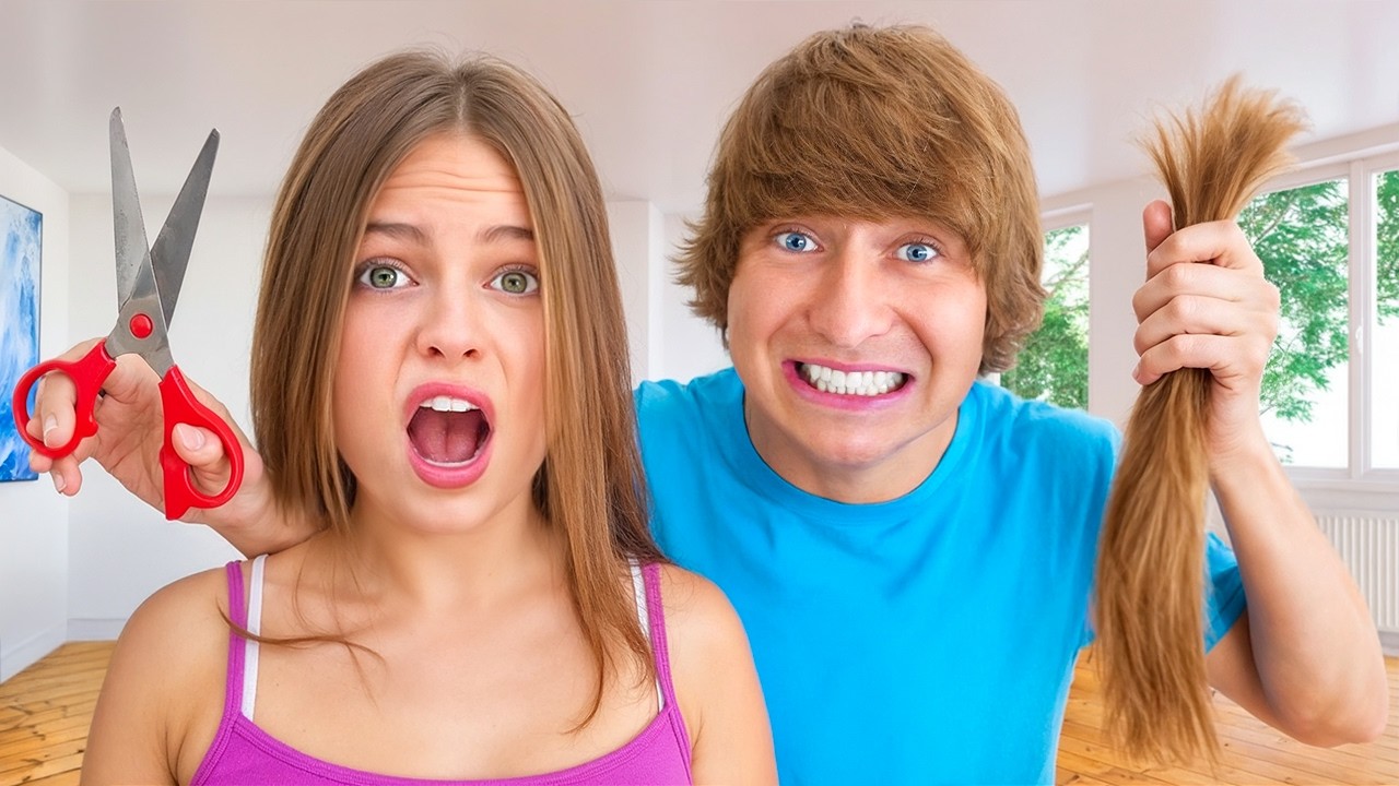 Pranking YouTubers with a Giant Nickelodeon Blimp 🎈