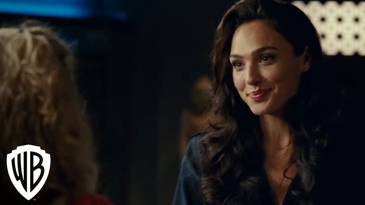 Wonder Woman 1984: Diana Meets Barbara 🤝