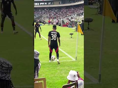What a goal by Orlando Pirates #mzansihighlights #football #orlandopirates #kasifootball