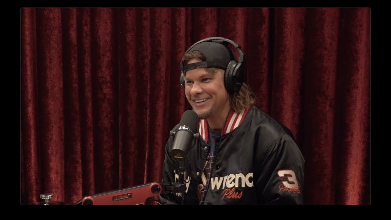 Joe Rogan Experience #2226 with Theo Von ποΈ