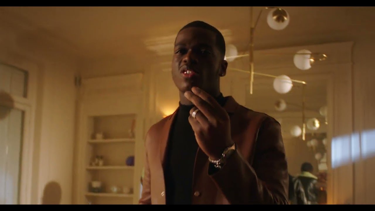 L2B - 5 Étoiles 🎶 Clip Officiel | Écoutez le Hit Disponible Partout!