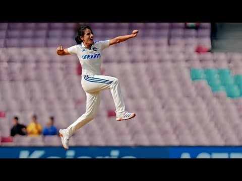RENUKA SINGH THAKUR BOWLED WICKETS COMPILATION