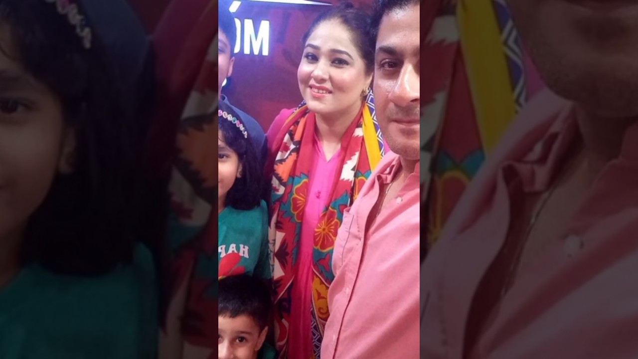 Baray Bgaiya Episodes 88-89: Meet Actress Kamran Jeelani’s Family 🎬