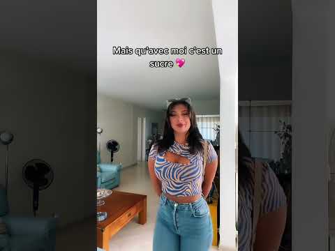 JULIA BAYONETTA - AVEC MOI C'EST UN SUCRE đ (NOUVEAU TIKTOK)
