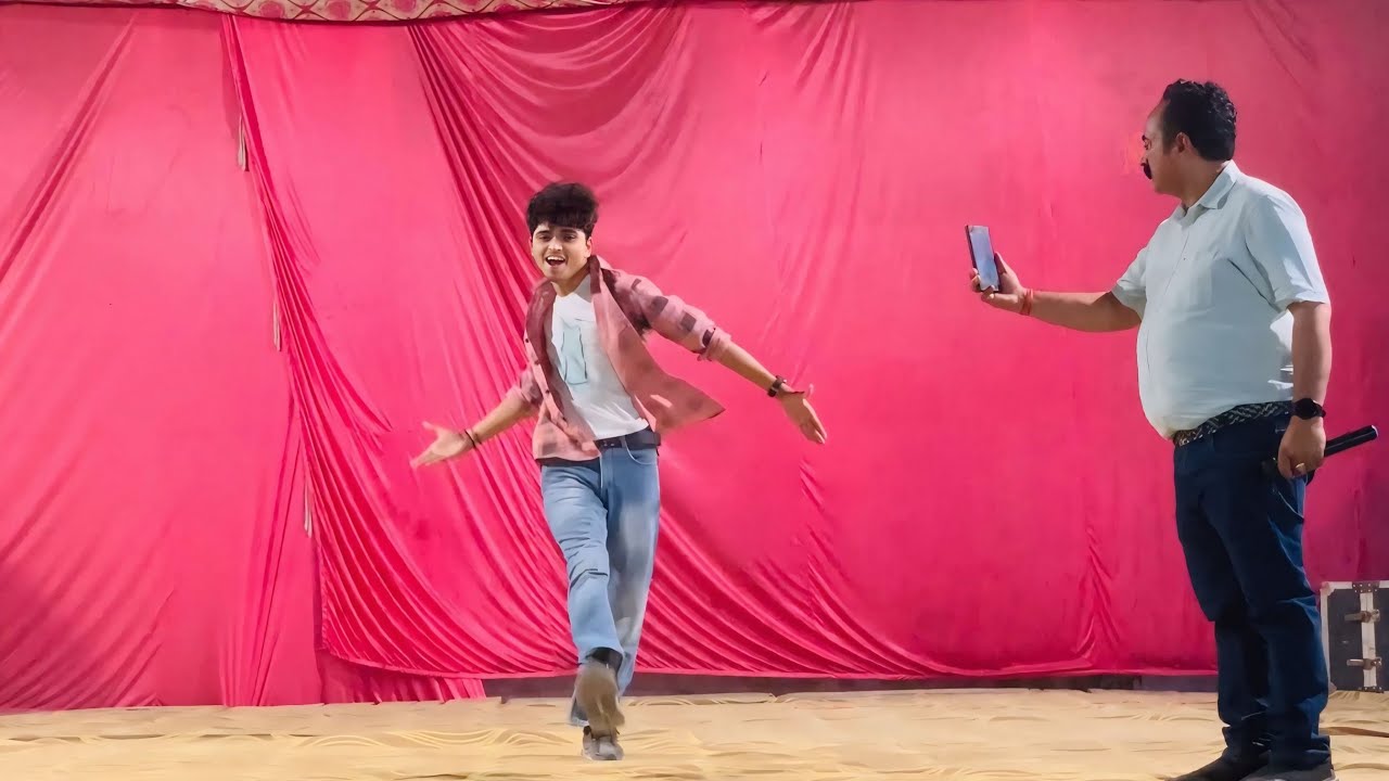 College Girls' Viral Dance Challenge 🎉 | Watch the Hottest Moves by @BhupendarSharma20