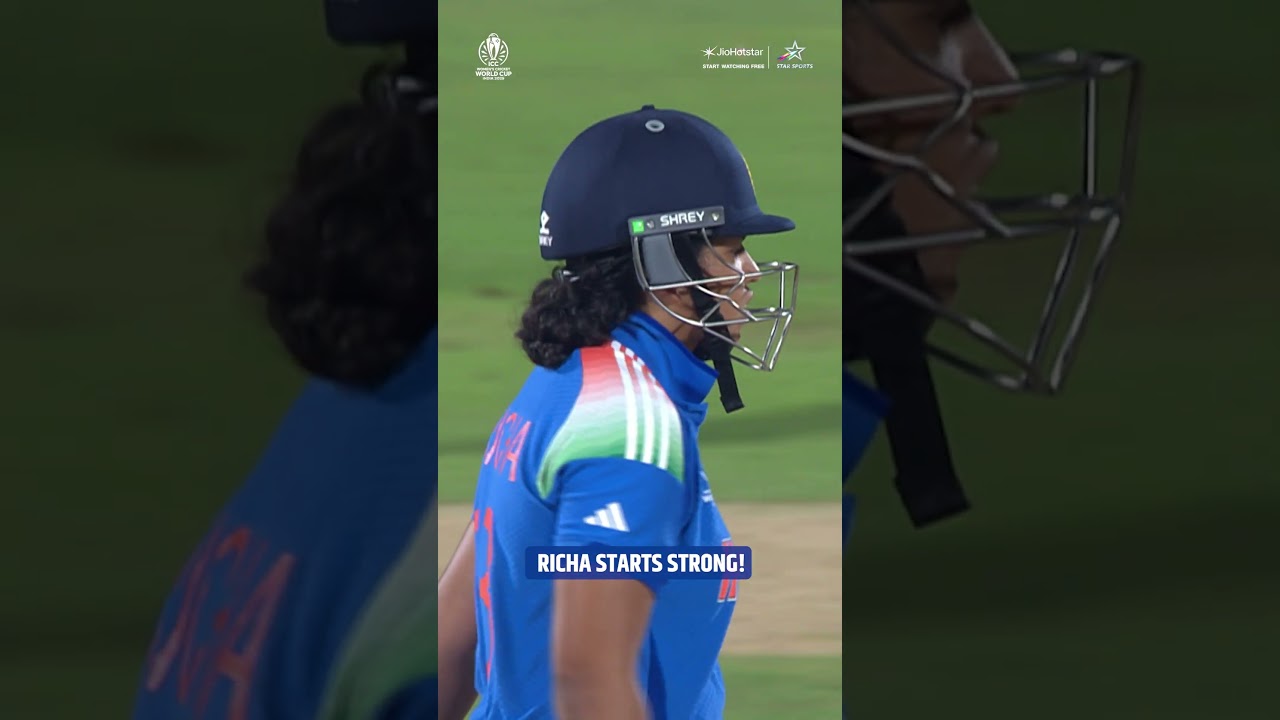 Richa Ghosh Scores First Boundary in Exciting Match! | #INDvSA #CWC25