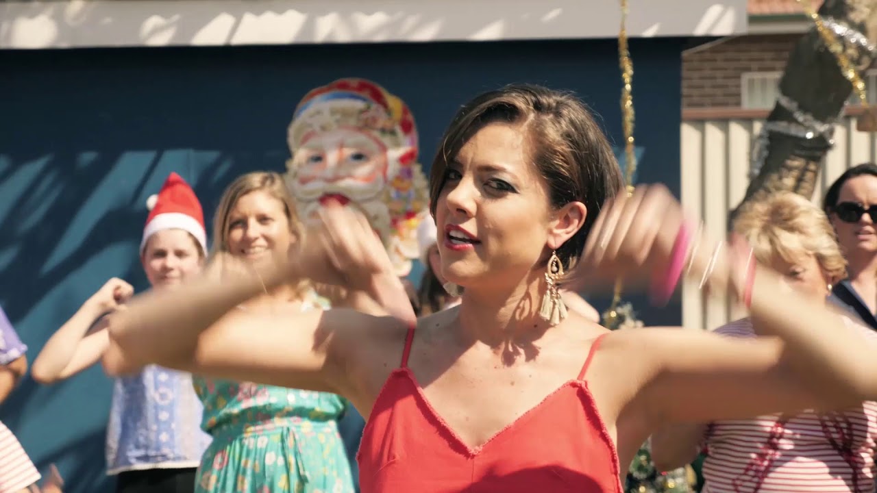 Aussie Christmas with Amber Lawrence 🎄