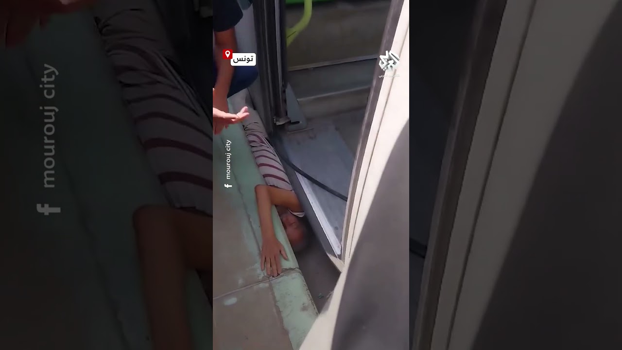 نجاة مذهلة: تونسي ينجو من حادث مروع بين الرصيف والمترو 🚇