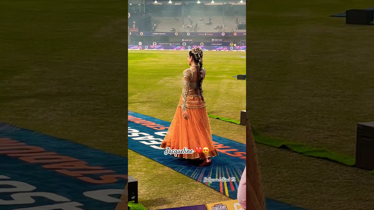 Jacqueline Fernandez Looks Stunning at ISPL Match ❤️