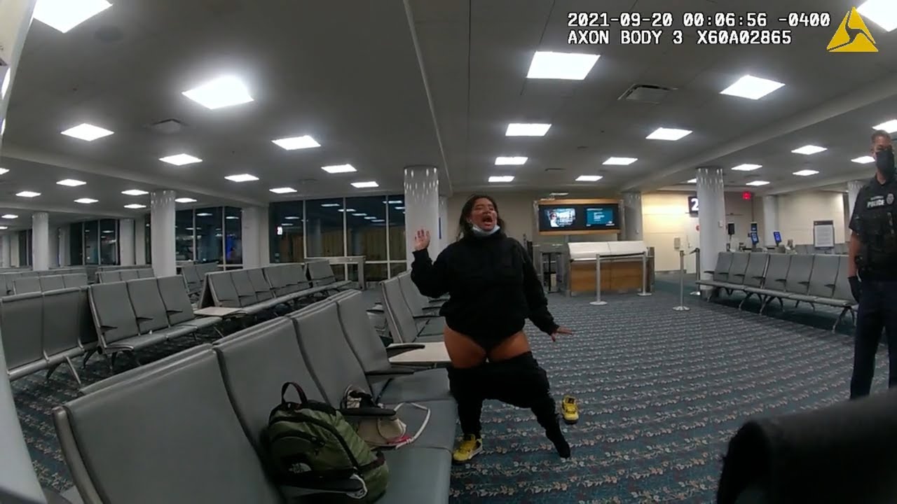 Fake Cop Confronts Flight Attendant: Shocking Encounter at Airport π¨