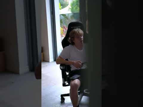 I THINK MY BOYFRIEND'S CHEATING ON ME #shorts