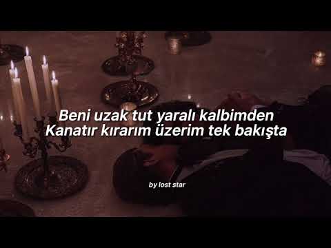 No.1 feat. Melek Mosso || Hiç Işık Yok - Sözleri ( Lyrics)
