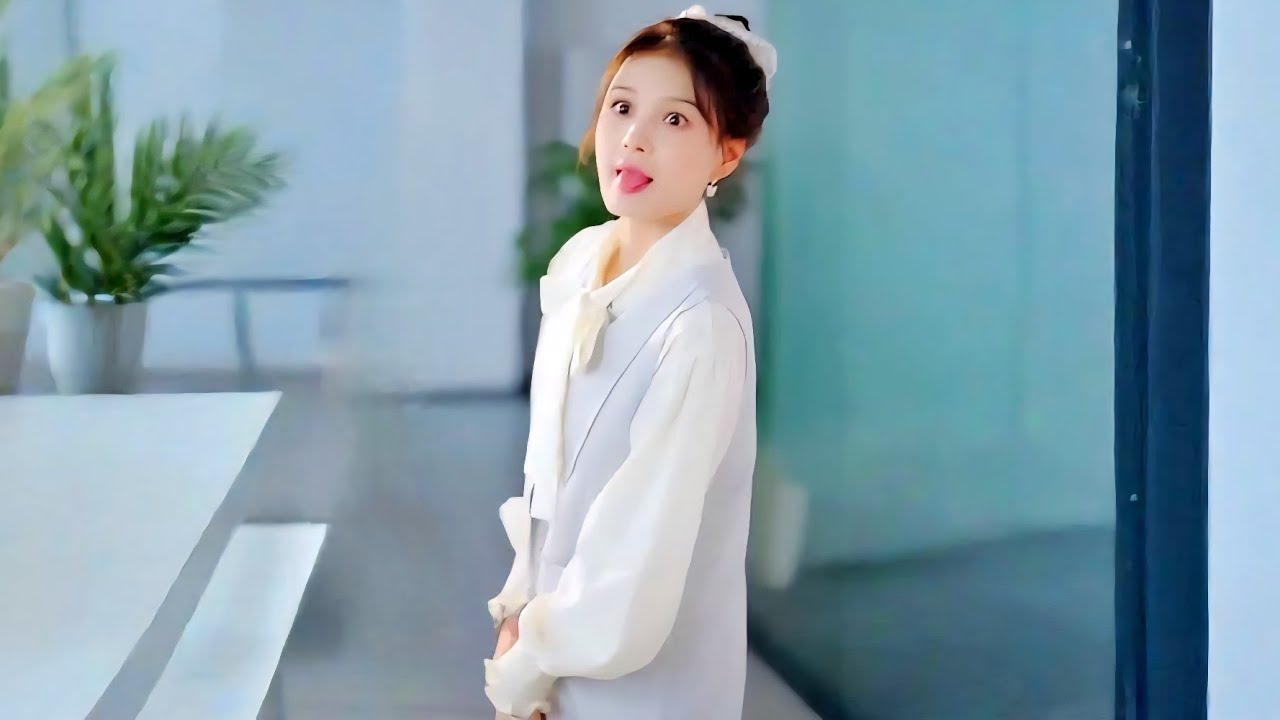 شخصية كيوت وخادعة تسرق قلب مديرها في قصة مثيرة 😍