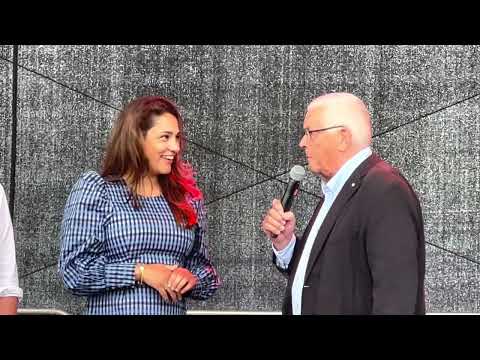 Årets skåning 2022 Farah Abadi koras på Kiviks marknad