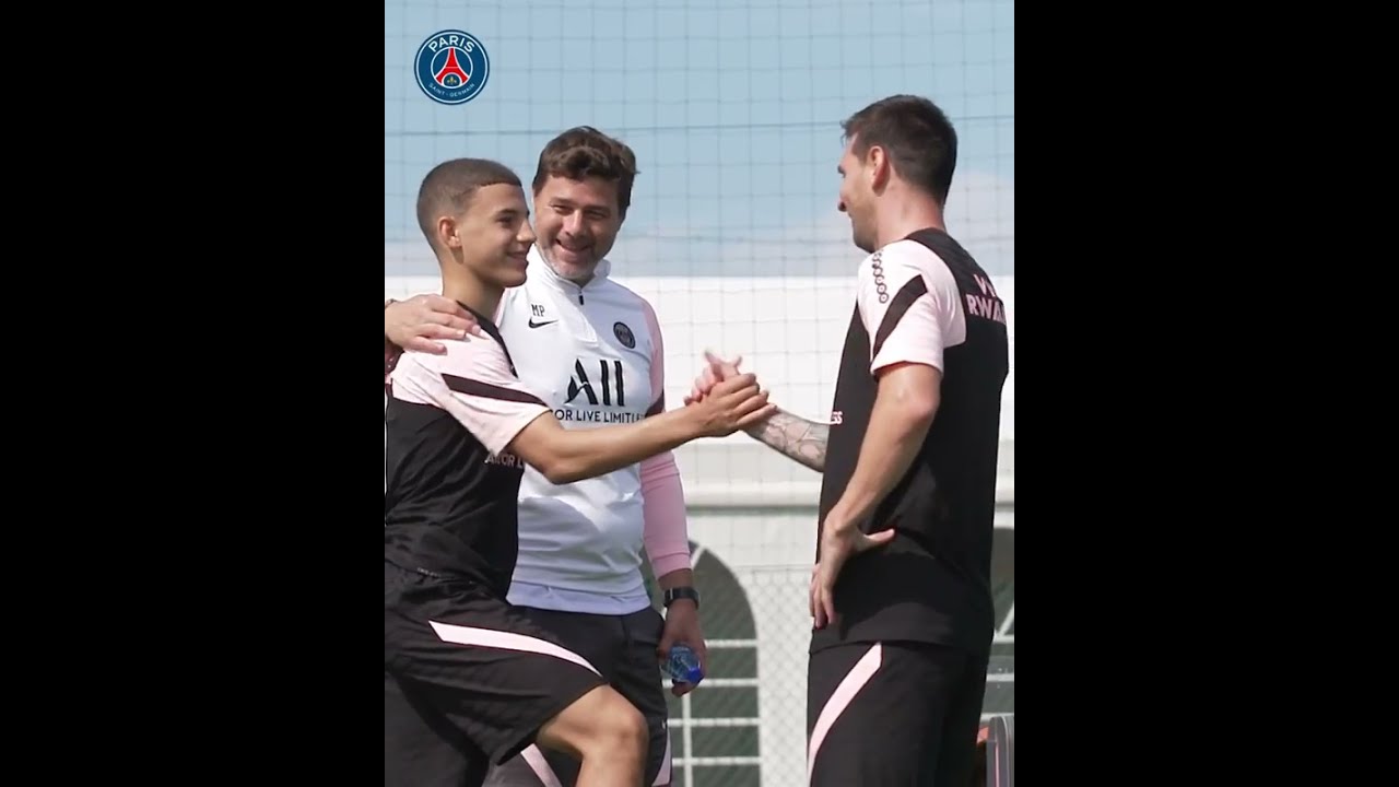 17-Year-Old PSG Star Ismael Gharbi Meets His Idol Lionel Messi in Training! ⚽