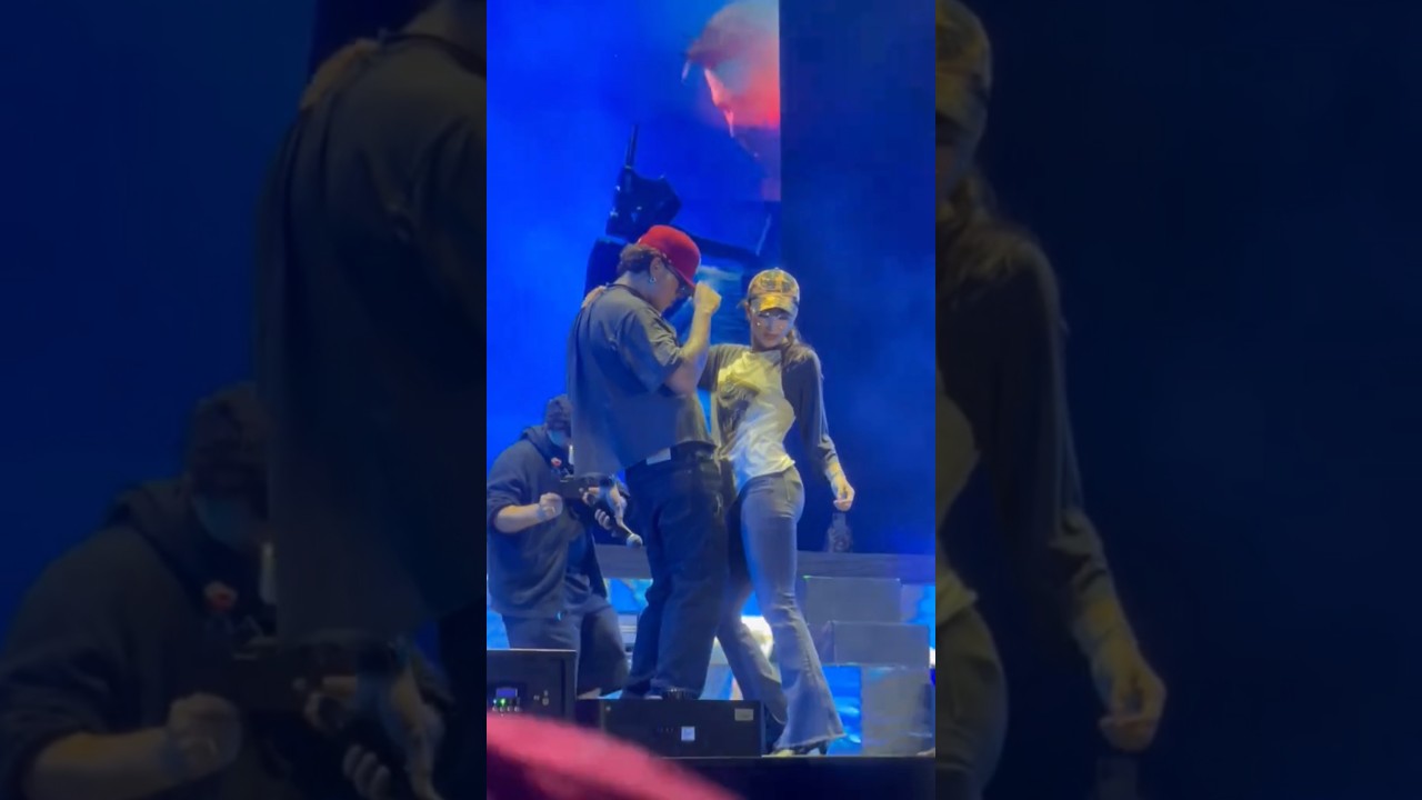 BEÉLE y GREICY en el mar 🌊 #beele #greicy