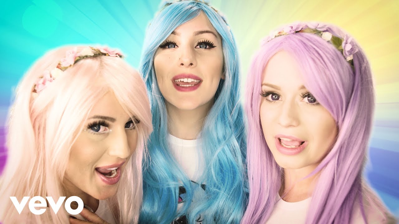 Dolly Style's Catchy New Song 'Unicorns & Ice Cream' 🎶