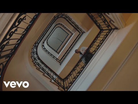 Guè - Le Tipe ([Visual)
