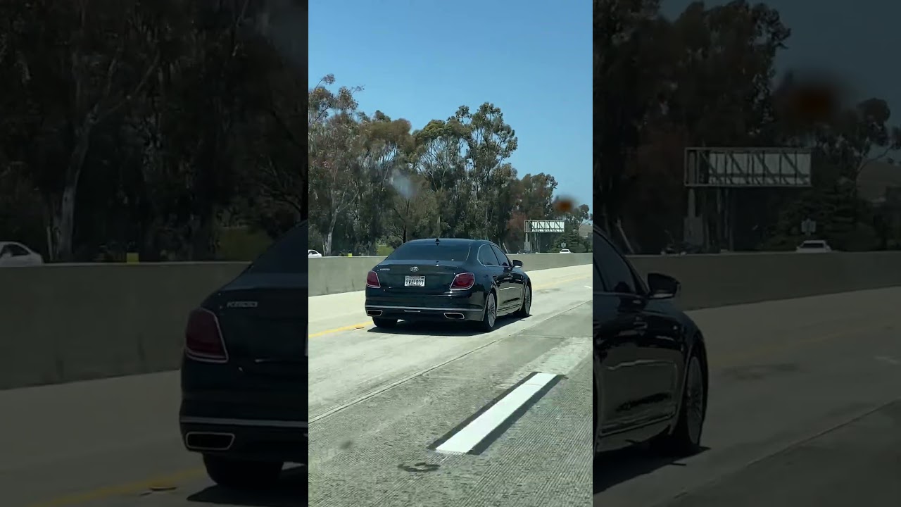 KIA K900: Luxury Sedan Overview