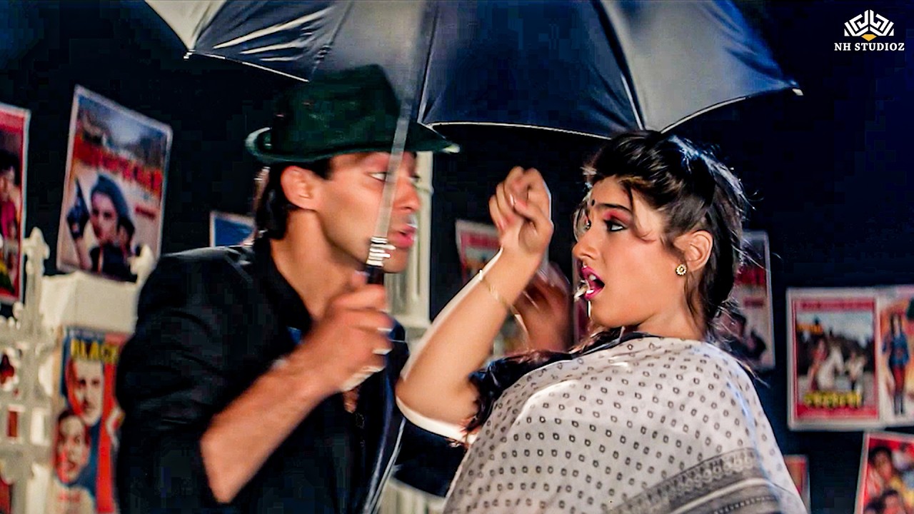 Kabhi Tu Chhalia Lagta Hai | Salman & Raveena 🎶