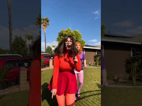Wooooooow @girlsgotrhythm #scoobydoo #velma #cartoon #cosplay #shorts
