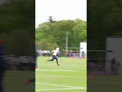 Drake Maye to DeMario Douglas ... Pop was flying 😳