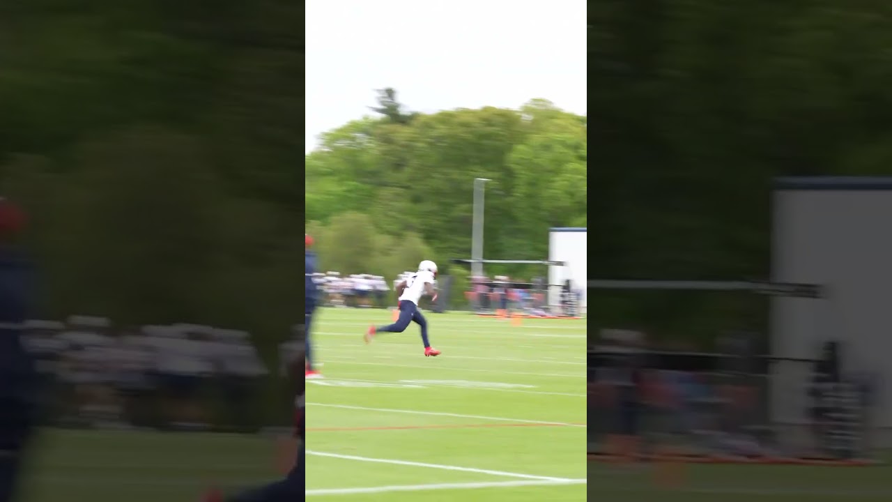 Drake Maye to DeMario Douglas: A Play That Had Fans Excited! 🔥