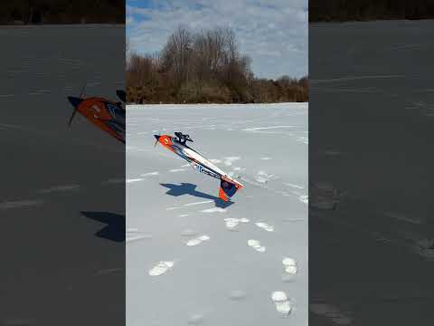 The E-flite Extra 330 SC 3D is built for adrenaline-packed flights! #extra330