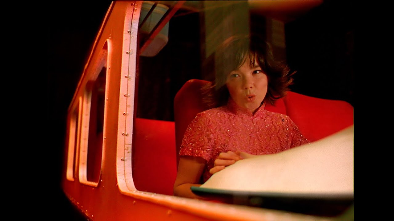 Björk - Bachelorette Official Video 🎥