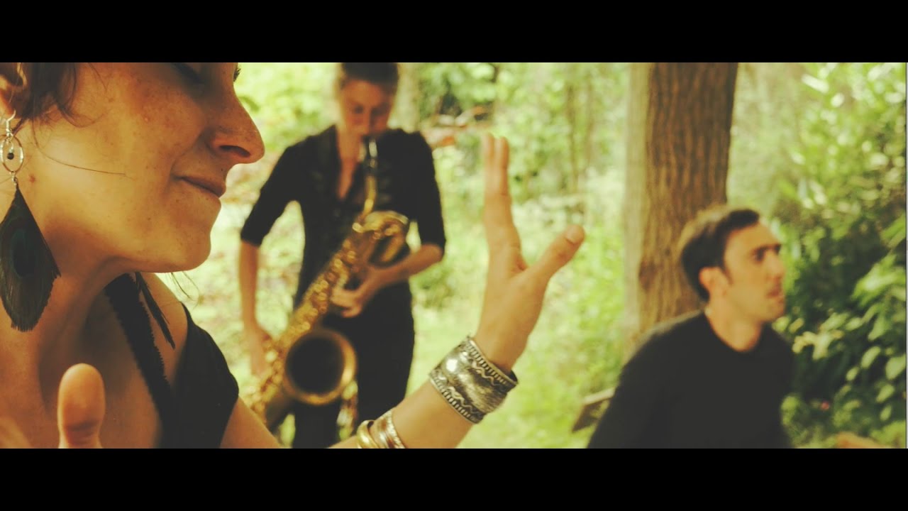 Titi Zaro Quartet - Live Acoustic Performance of 'Ma Faille'