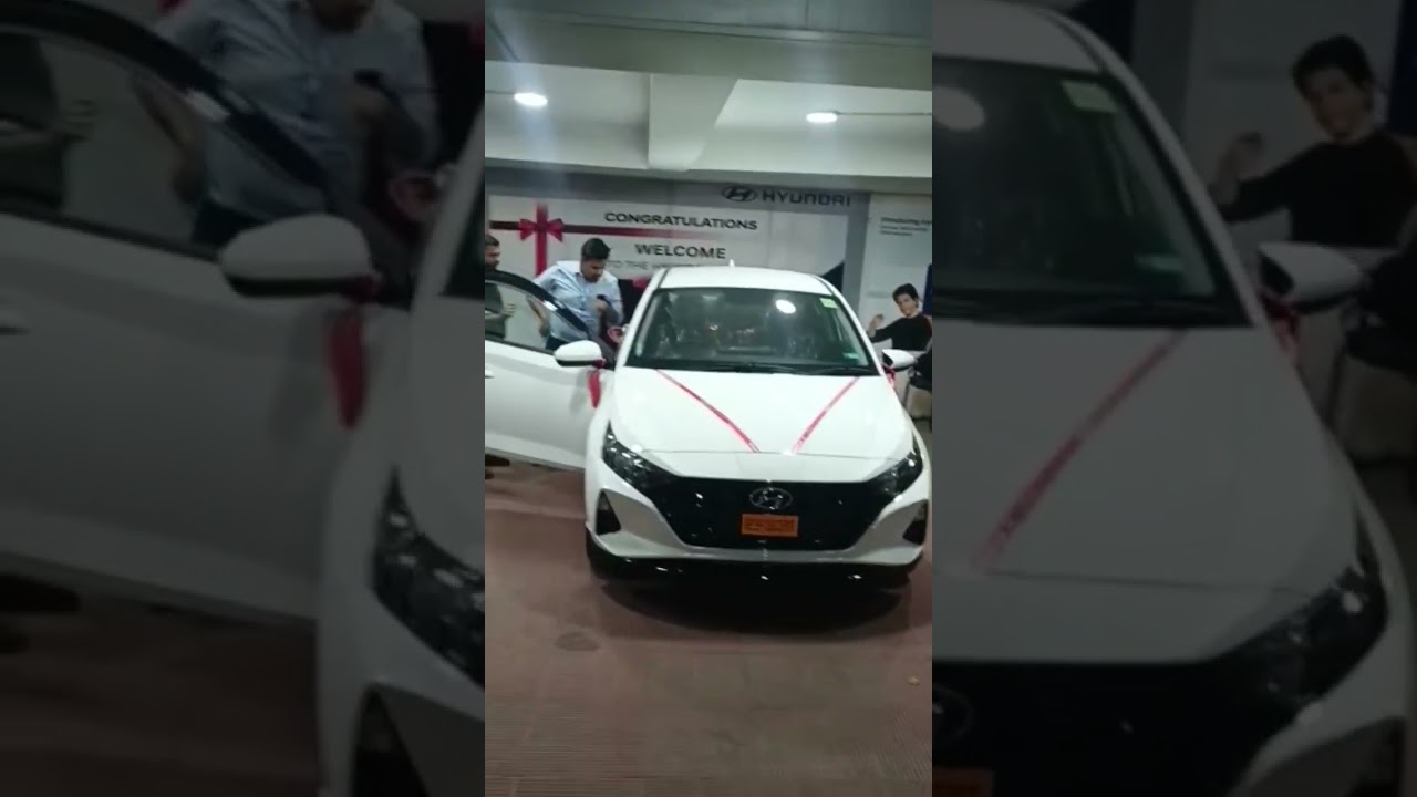 Hyundai I20 Magna 2023: Sales Manager Highlights Key Features 🚗