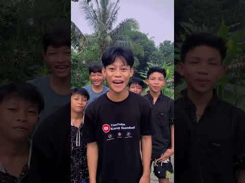 Masih berani adu pantun lawan fajar sama angga #shotr #vidiohiburan #shortvideo #komedi